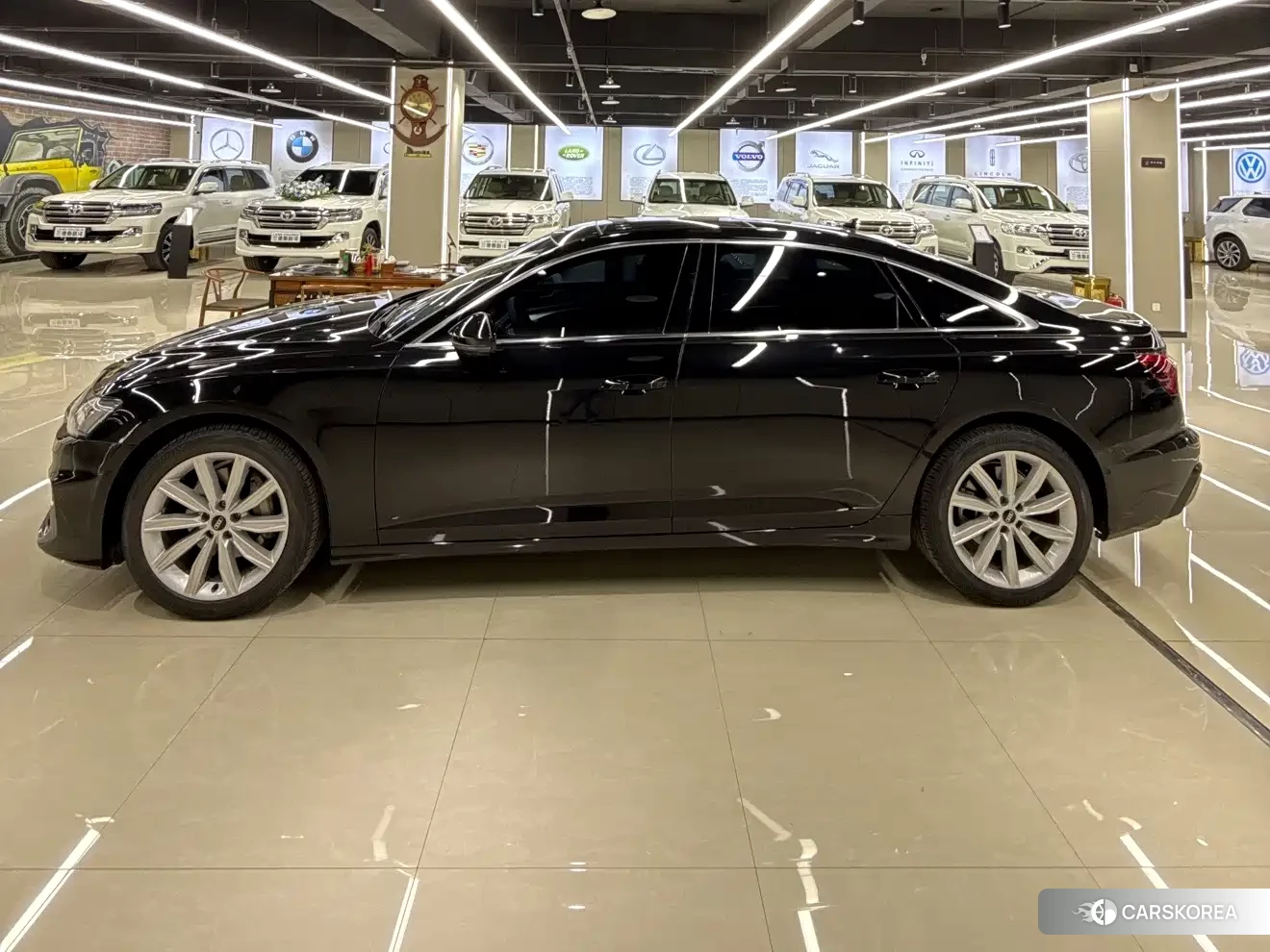 Audi A6L 2022 Черный из Китая, фото 3