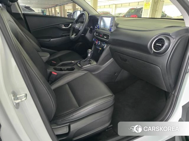 Hyundai Kona 2018 Белый из Кореи, фото 3