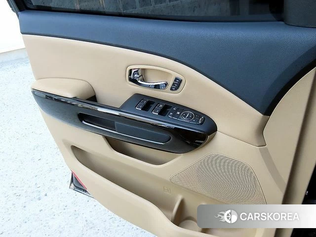 Kia The New Carnival 2018 Черный из Кореи, фото 3