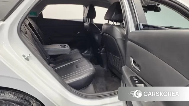 Hyundai Avante (CN7) 2022 Белый из Кореи, фото 3