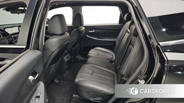 Hyundai The New Santa Fe 2022 Черный из Кореи, фото 3