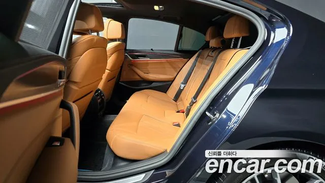 BMW 5 Series (G30) 2023 Черный из Кореи, фото 3