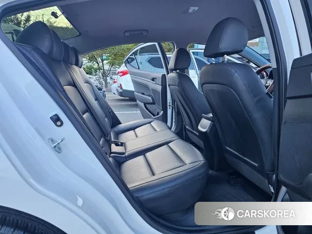 Hyundai The New Avante AD 2019 Белый из Кореи, фото 3