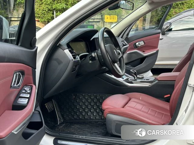 BMW 3 series 2021 Белый из Китая, фото 3