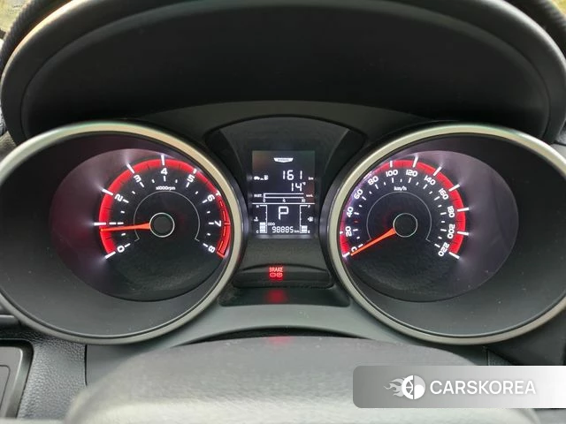 Ssangyong Tivoli Air 2018 Белый из Кореи, фото 3