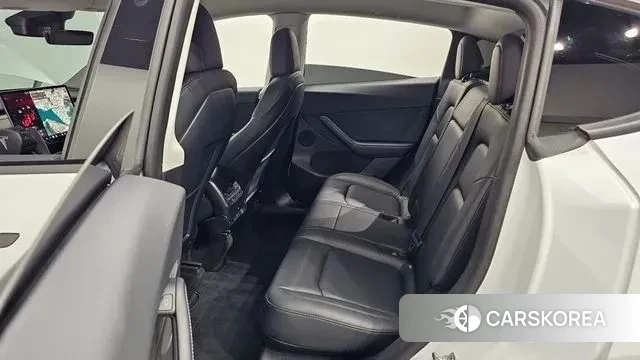 Tesla Model Y 2022 Белый из Кореи, фото 3