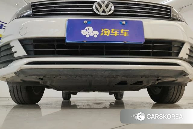 Volkswagen Lavida 2021 Белый из Китая, фото 3