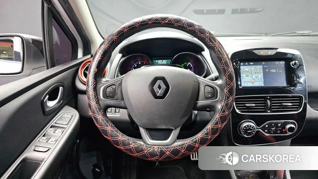 Renault Korea (Samsung) Clio 2018 Белый из Кореи, фото 3