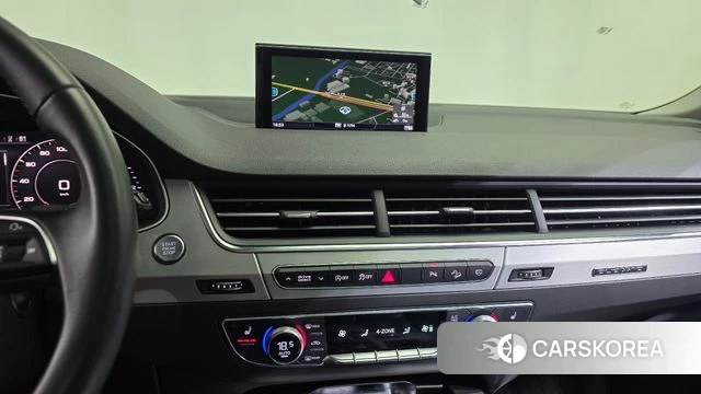 Audi Q7 (4M) 2019 Серый из Кореи, фото 3