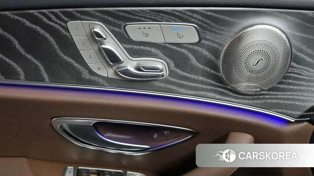 Mercedes-Benz E-Class W213 2022 Серый из Кореи, фото 3