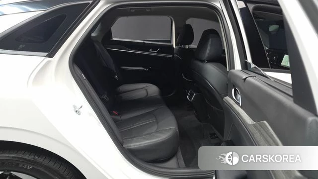 Kia The New K5 3rd generation 2024 Белый из Кореи, фото 3