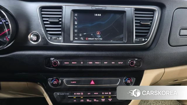 Kia The New Carnival 2019 Черный из Кореи, фото 3