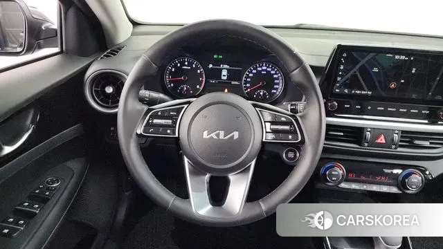 Kia The New K3 2nd generation 2022 Серый из Кореи, фото 3