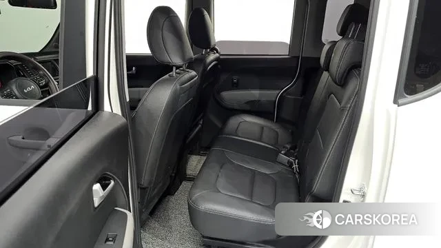 Kia The New Kia Ray 2023 Белый из Кореи, фото 3