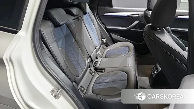 BMW X1 (F48) 2020 Белый из Кореи, фото 3