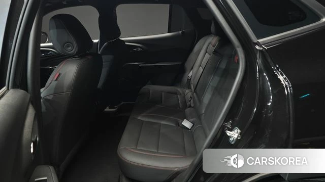 Chevrolet (GM Daewoo) Trax Crossover 2026 Черный из Кореи, фото 3