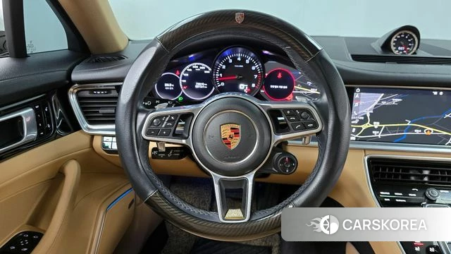 Porsche Panamera (971) 2018 Белый из Кореи, фото 3