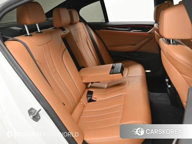 BMW 5 Series (G30) 2021 Белый из Кореи, фото 3