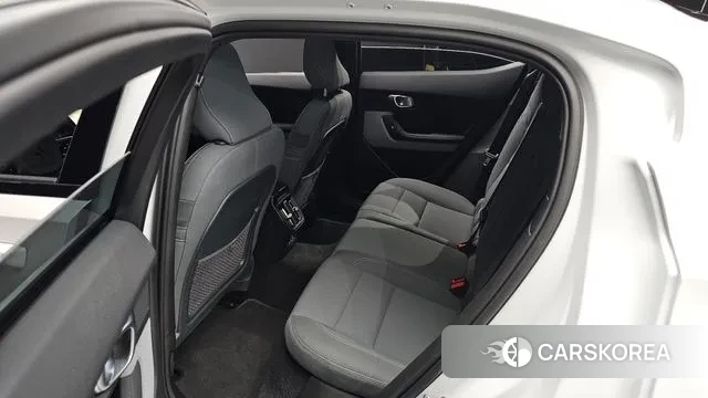 Polestar Polestar 2 2023 Белый из Кореи, фото 3