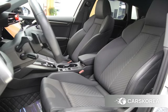 Audi A3 2021 Белый из Китая, фото 3