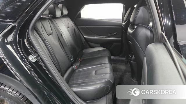 Hyundai Avante (CN7) 2023 Черный из Кореи, фото 3