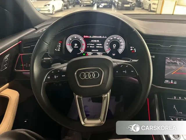 Audi Q8 (4M) 2023 Серый из Кореи, фото 3