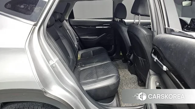 Kia Seltos 2021 Серый из Кореи, фото 3