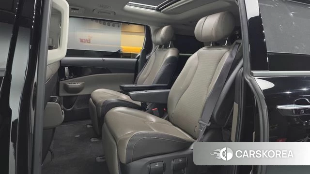 Kia The New Carnival 4th Generation 2024 Черный из Кореи, фото 3