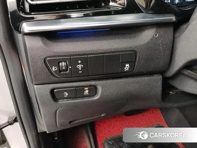 Kia Niro Plus 2022 Серебряный из Кореи, фото 3