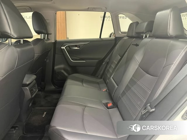 Toyota RAV4 5th Generation 2025 Белый из Кореи, фото 3