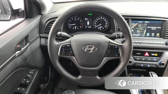 Hyundai Avante AD 2018 Белый из Кореи, фото 3