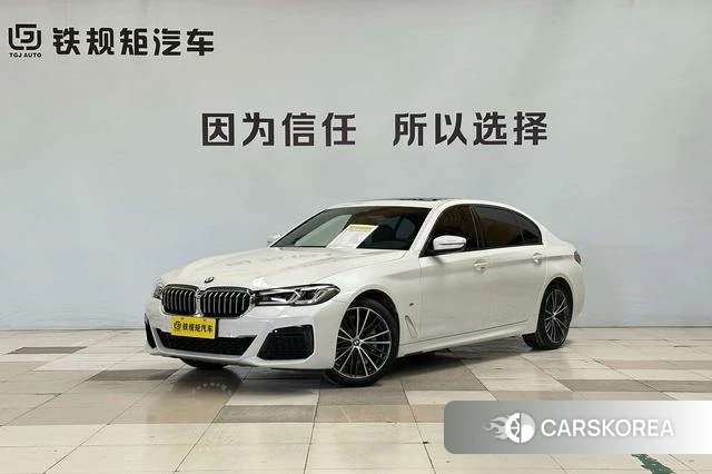 BMW 5 series 2023 Белый из Китая, фото 3