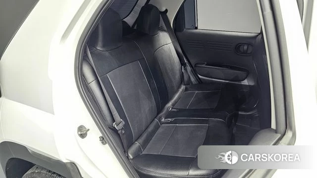Hyundai Casper 2023 Белый из Кореи, фото 3