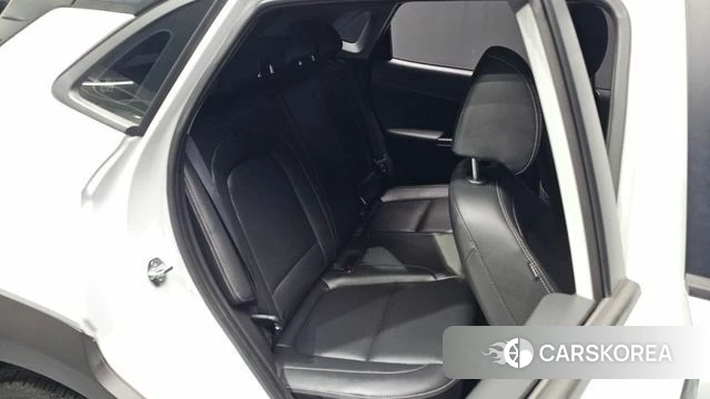 Hyundai Kona 2018 Белый из Кореи, фото 3