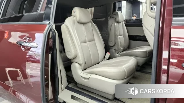 Kia The New Carnival 2018 Красный из Кореи, фото 3