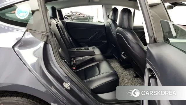 Tesla Model 3 2020 Серый из Кореи, фото 3