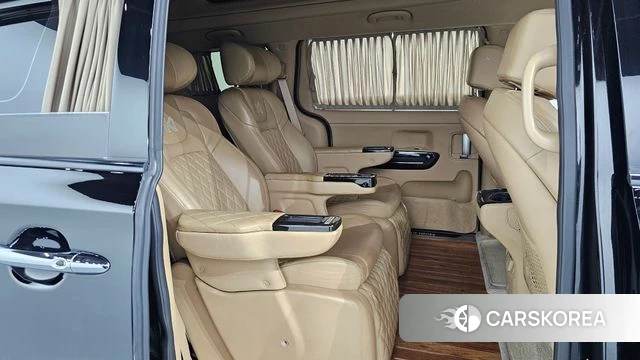 Kia The New Carnival 2018 Черный из Кореи, фото 3