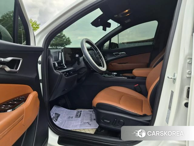 Kia Sportage 5th Generation 2024 Белый из Кореи, фото 3