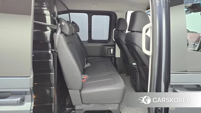 Hyundai Staria 2024 Синий из Кореи, фото 3