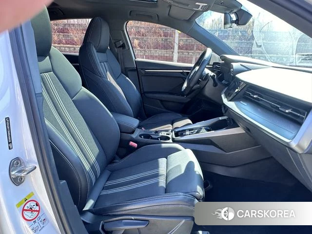 Audi A3 2022 Белый из Китая, фото 3