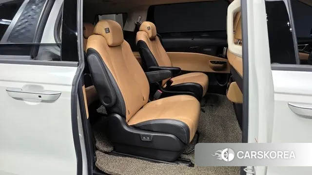 Kia Carnival 4th generation 2021 Белый из Кореи, фото 3