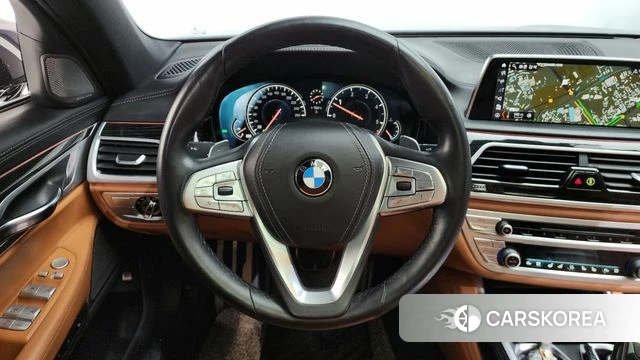 BMW 7 Series (G11) 2018 Черный из Кореи, фото 3