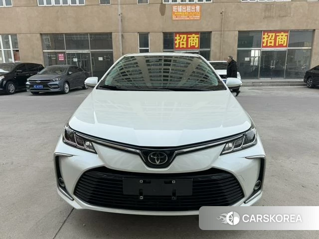 Toyota Corolla 2020 Белый из Китая, фото 3