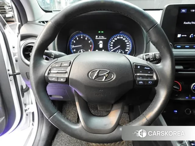 Hyundai The New Kona 2021 Белый из Кореи, фото 3