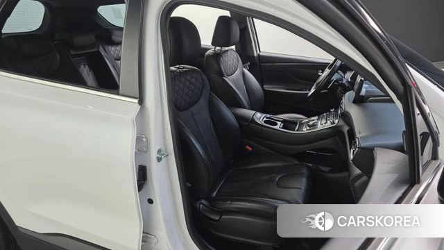 Hyundai The New Santa Fe 2022 Белый из Кореи, фото 3