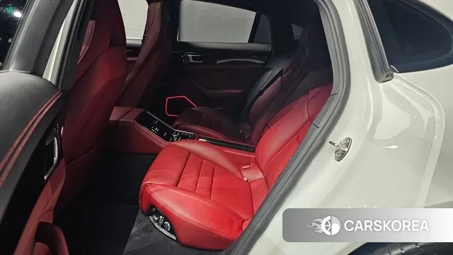 Porsche Panamera (971) 2018 Белый из Кореи, фото 3