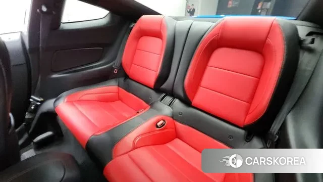 Ford Mustang 2022 Синий из Кореи, фото 3