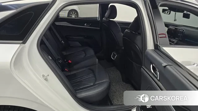 Kia K5 Hybrid 3rd Generation 2023 Белый из Кореи, фото 3