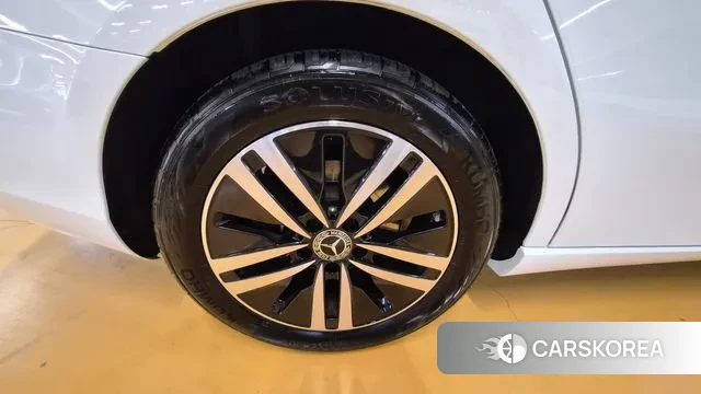 Mercedes-Benz A-Class W177 2021 Белый из Кореи, фото 3