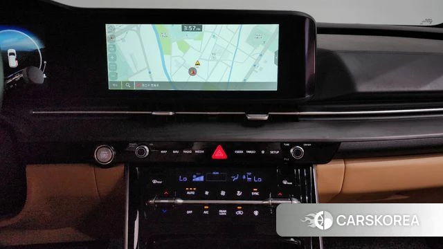 Kia Carnival 4th generation 2023 Белый из Кореи, фото 3